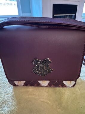 New Harry Potter Crest Argyle Brown Crossbody Bag Purse Hogwarts